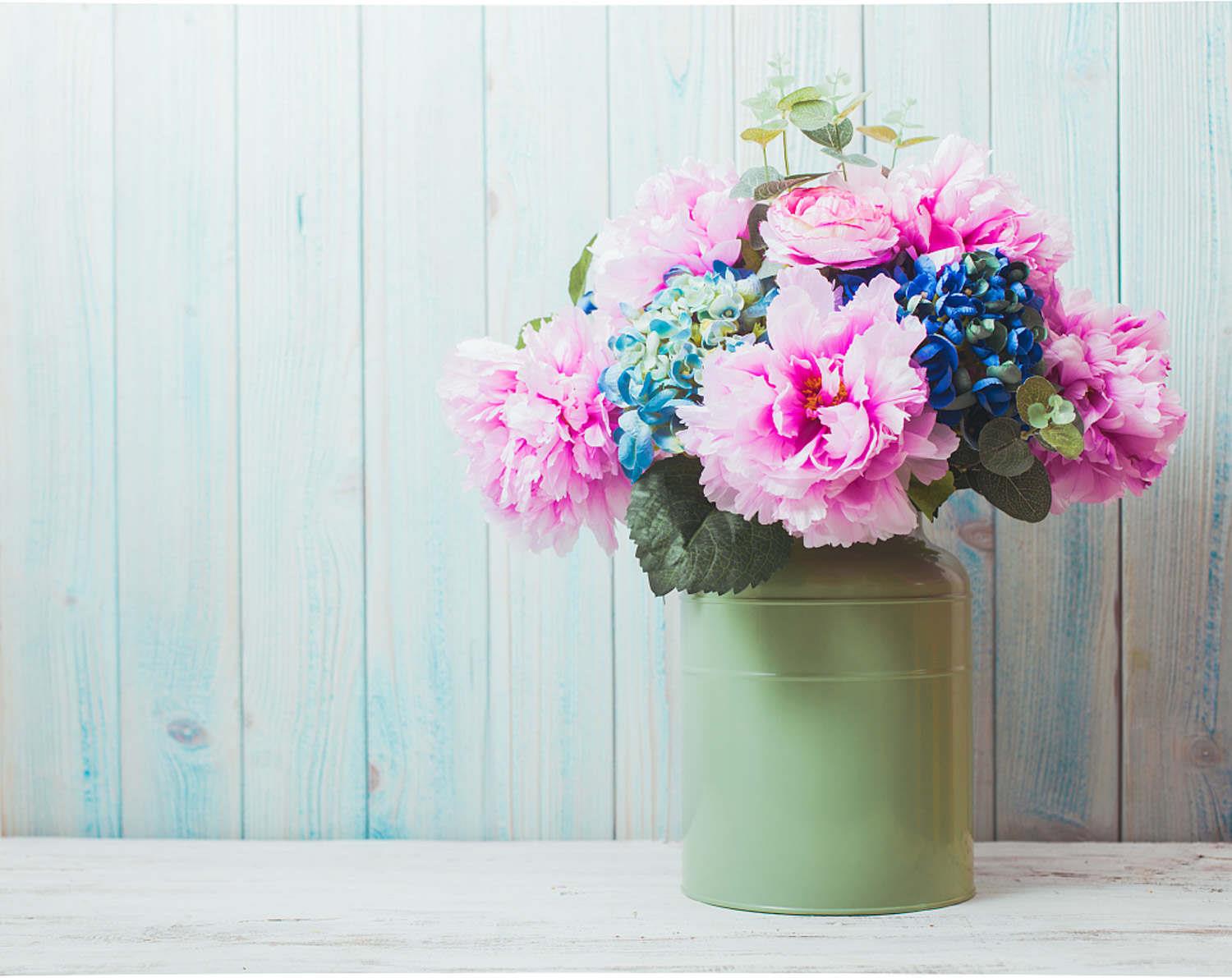 Fresh-cut flowers